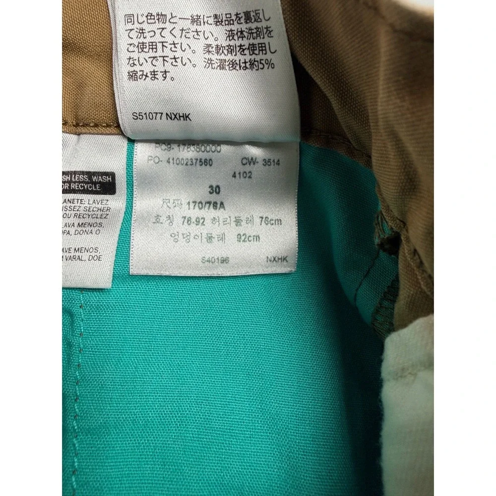 Levi's Men's Khaki Chino Shorts Flat Front Casual Everyday Wear Size 30